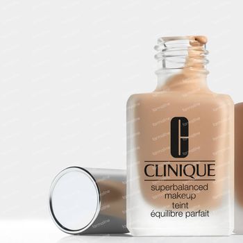 Clinique Superbalanced Make-up CN 72 Sunny 30 ml